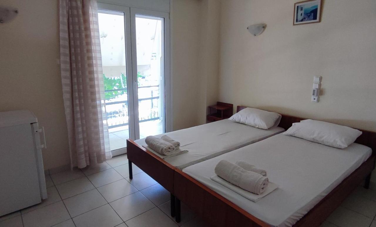 Hotel Περσεφονη Kamena Vourla Exteriér fotografie